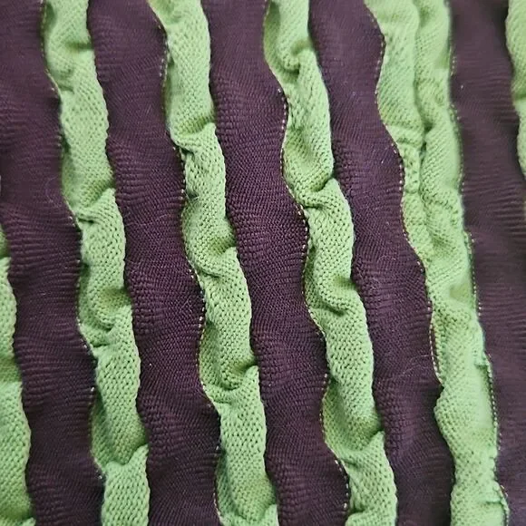 Green Ruffled Women's Top - Picture 10 of 16